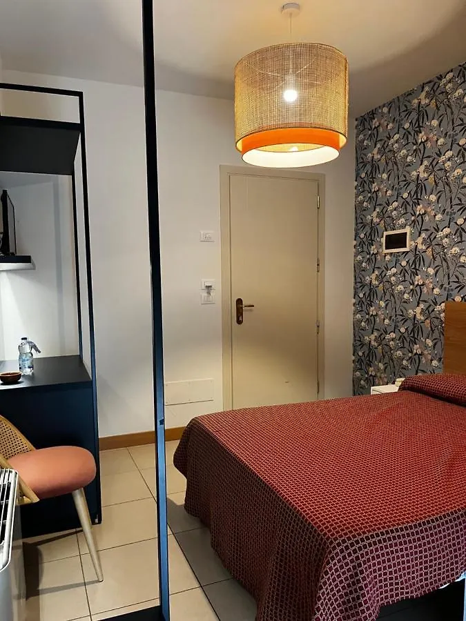 Hotel Majorca Sul Mare In Centro A Riccione
