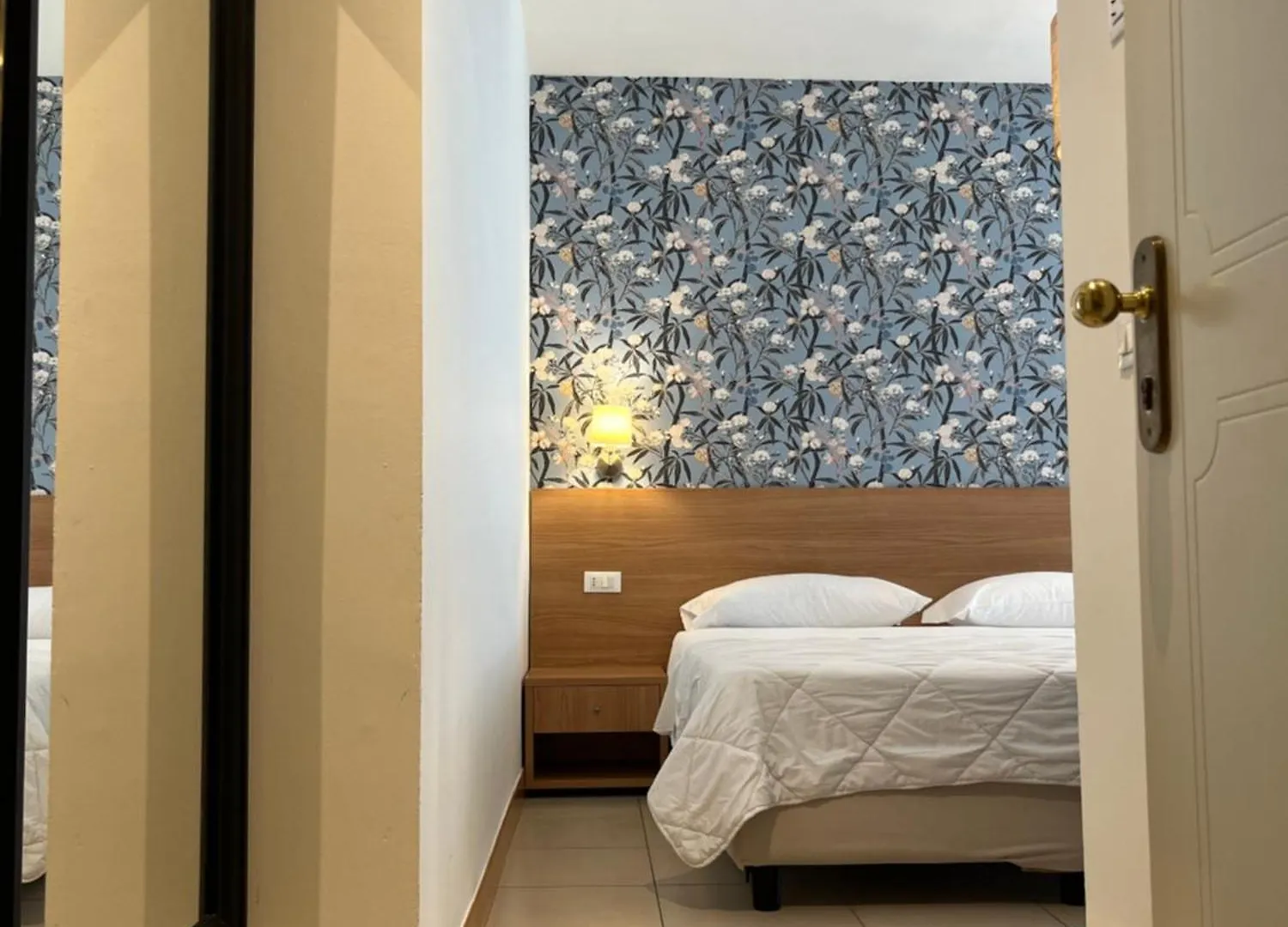 Hotel Majorca Sul Mare In Centro A Riccione