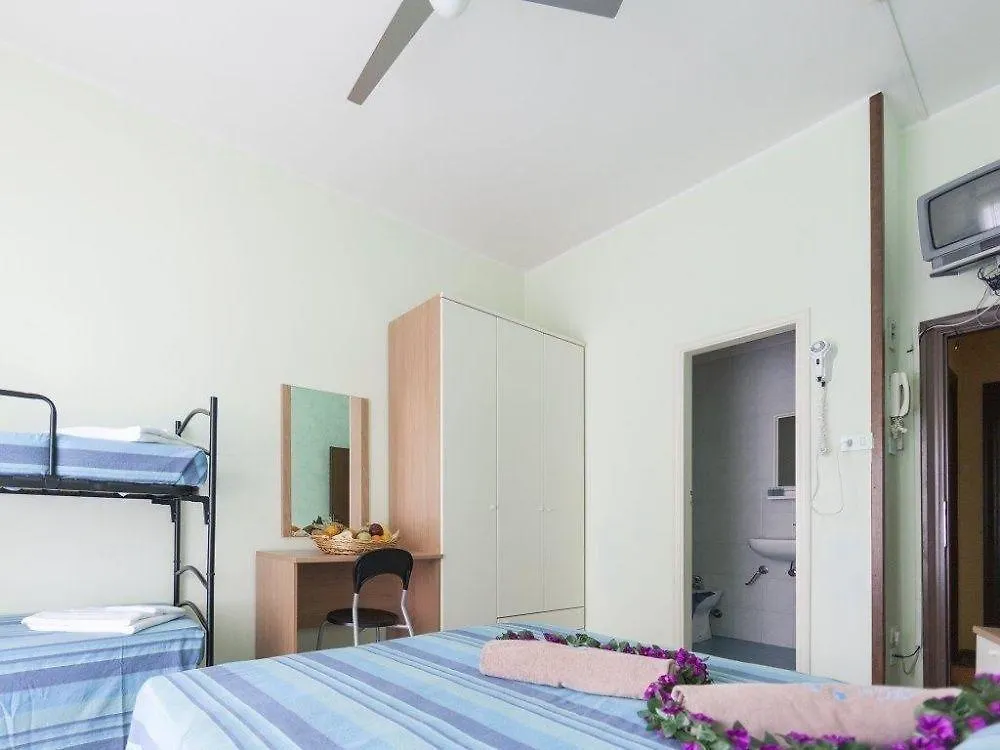 Hotel Majorca Sul Mare In Centro A Riccione
